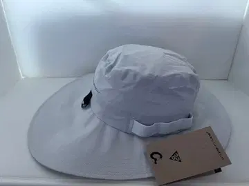 NIKE ACG Apex Storm-Fit ADV Bucket Hat