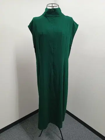 216 ZARA 롱 원피스 드레스 슬리브리스 하이넥 그린 XL