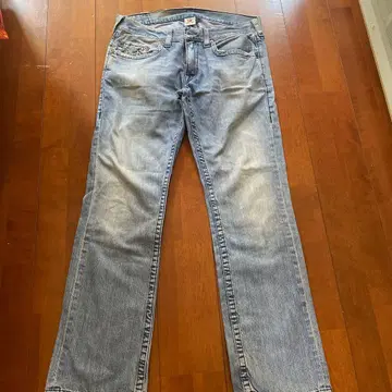 트루 릴리전 TRUE RELIGION 라이트 블루 데님 36