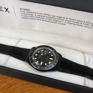 Q Timex 손목시계