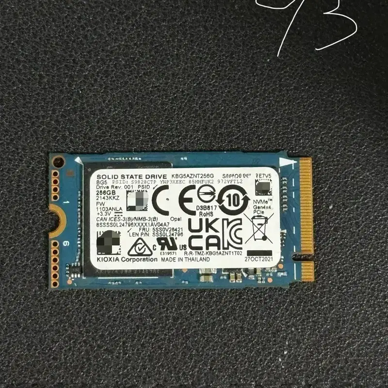 키옥시아 NVMe Gen4 256GB 2242 SSD 새제품