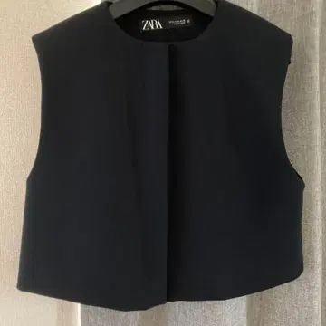 zara 숏 지레 베스트 네이비 M 사이즈