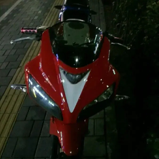 cbr10년식