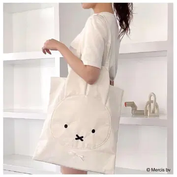 MIIA x miffy 다이컷 포켓 토트백