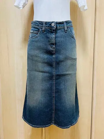 Calvin klein Jeans 다크 블루 타이트 데님 스커트