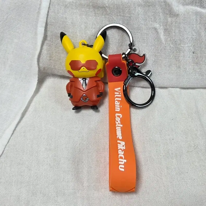 포켓몬 빌런 코스튬 피카츄 키링