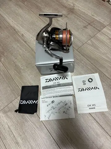 다이와 EM MS3500H 스피닝 릴 새상품급