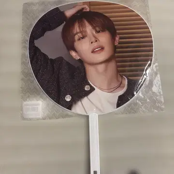 VERIVERY 강민 부채