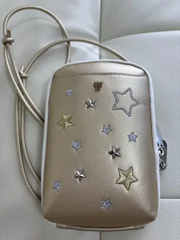 ANNA SUI 별 자수 골드 숄더백