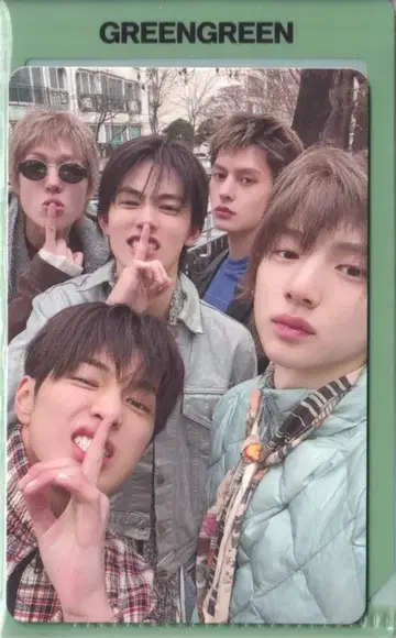 CORTIS GREENGREEN 클리어 카드 케이스 POB