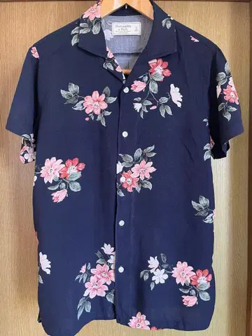 Abercrombie & Fitch 반팔 하와이안 셔츠 S