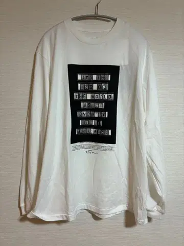 <JANE SMITH> JAI TANJU world shot 티셔츠