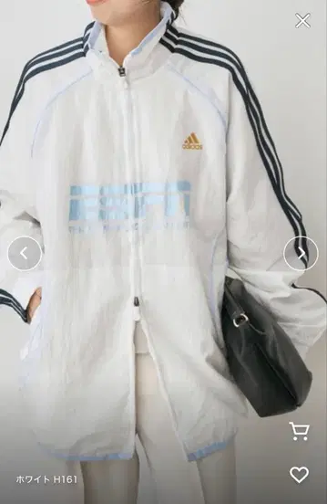 Spick and span 아디다스 스트라이프 화이트 자켓