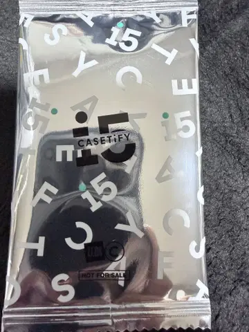 G드래곤 케이스티파이 콜라보 카드