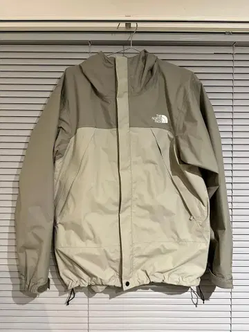 THE NORTH FACE 마운틴 파카 베이지