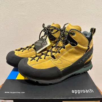La Sportiva Boulder X Mid GTX