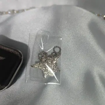 흑집사 리틀 액세서리 팬텀하이브가 참