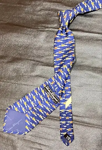 살바토레 페라가모 FERRAGAMO 보트 패턴 뱃놀이 패턴 넥타이