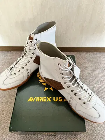 AVIREX U.S.A. 화이트 가죽 하이컷 스니커즈