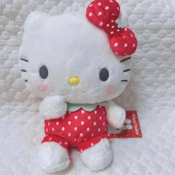 산리오 초레어 헬로키티 스트로베리 인형 봉제 인형 딸기