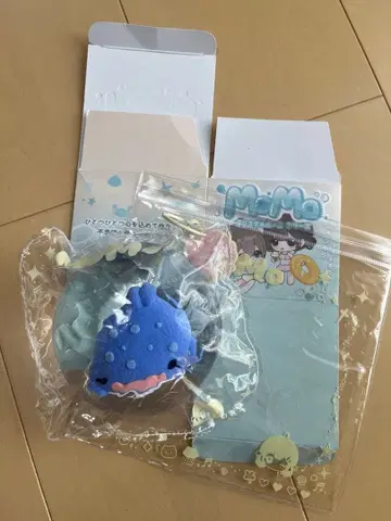 momo 스퀴즈 진베이 상어