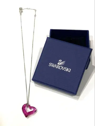 스와로브스키 SWAROVSKI LOVEHEART 펜던트 핑크