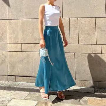 JENNE 새틴 머메이드 스커트 M 사이즈