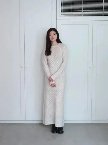 ROSARY MOON 백 오픈 크로셰 드레스 원피스