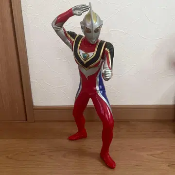울트라맨 가이아 소프트 비닐 피규어 약 36cm