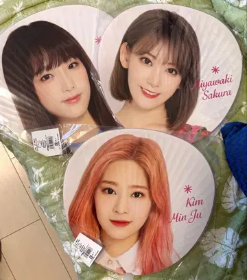 IZ*ONE 미야와키 사쿠라, 김민주, 최예나 부채 3개 세트