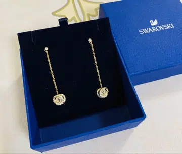 새상품 스와로브스키 Swarovski Generation 드롭 귀걸이