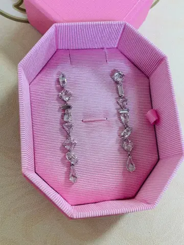 스와로브스키 Swarovski Mesmera 롱 귀걸이