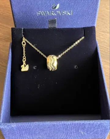 SWAROVSKI 스와로브스키 목걸이 골드 큐빅