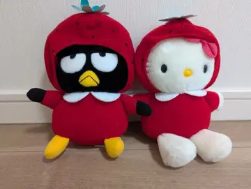 딸기 모자 키티와 바츠마루 봉제 인형 2개 세트