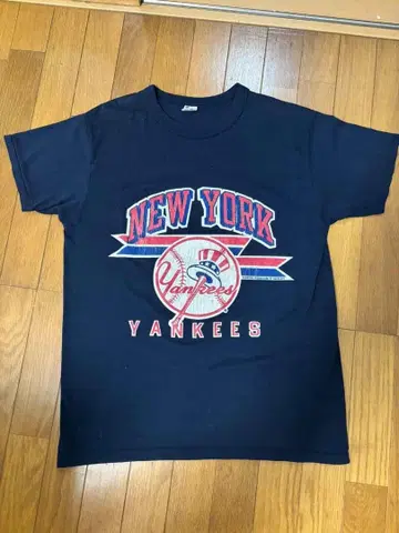 Champion 80s New York Yankees 티셔츠