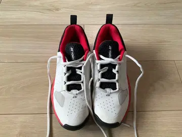 YONEX 테니스화 화이트/레드