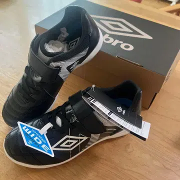 Umbro 축구화 22.5cm