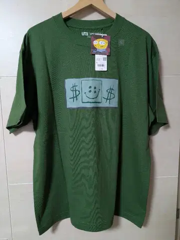 카치타스 UNIQLO UT 스펀지밥 티셔츠 L 사이즈 그린
