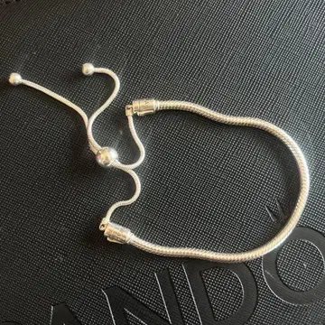 [ 가격 협상 가능 ] PANDORA 팔찌