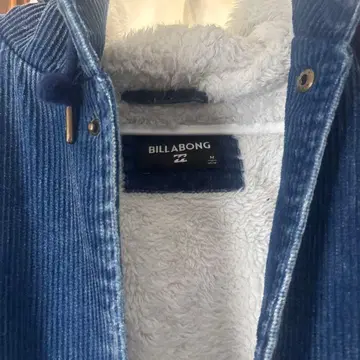이달까지의 대특가! BILLABONG 코듀로이 후드티 M 데님 블루