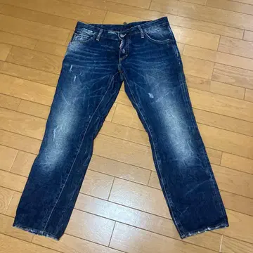 디스퀘어드 다크 블루 스트레이트 레그 데님