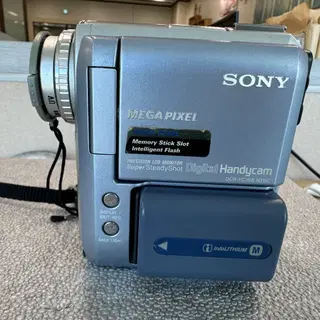 소니 DCR-PC105 디지털 핸디캠 블루 | 디지털 캠코더 | 번개장터 중고거래