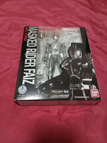 SHF 피규아트 가면라이더 파이즈 엑셀 폼