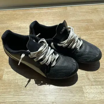 PUMA KING 축구화 블랙