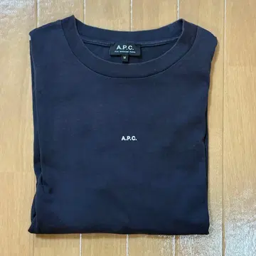 A.P.C. 네이비 긴팔 티셔츠 M