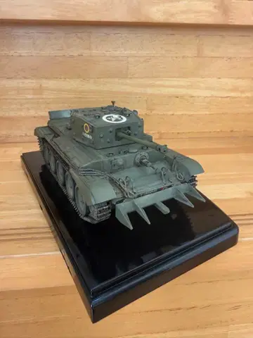 타미야 영국군 크롬웰 프라모델 완성품 1/35