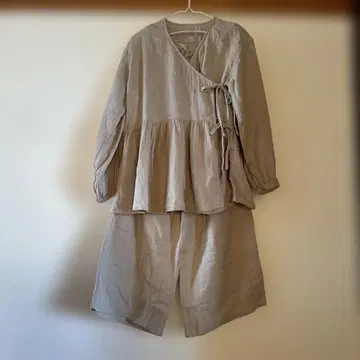 무인양품 숏 가디건과 롱 팬츠 미사용 새상품