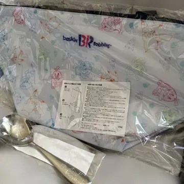 서티원 포켓몬 보냉백과 아이스크림 서버