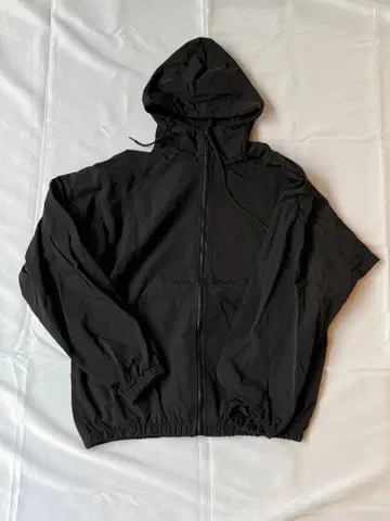 YEEZY YZY 윈드 브레이커 1