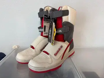 Reebok Alien Stomper High US9 UK8 EU42